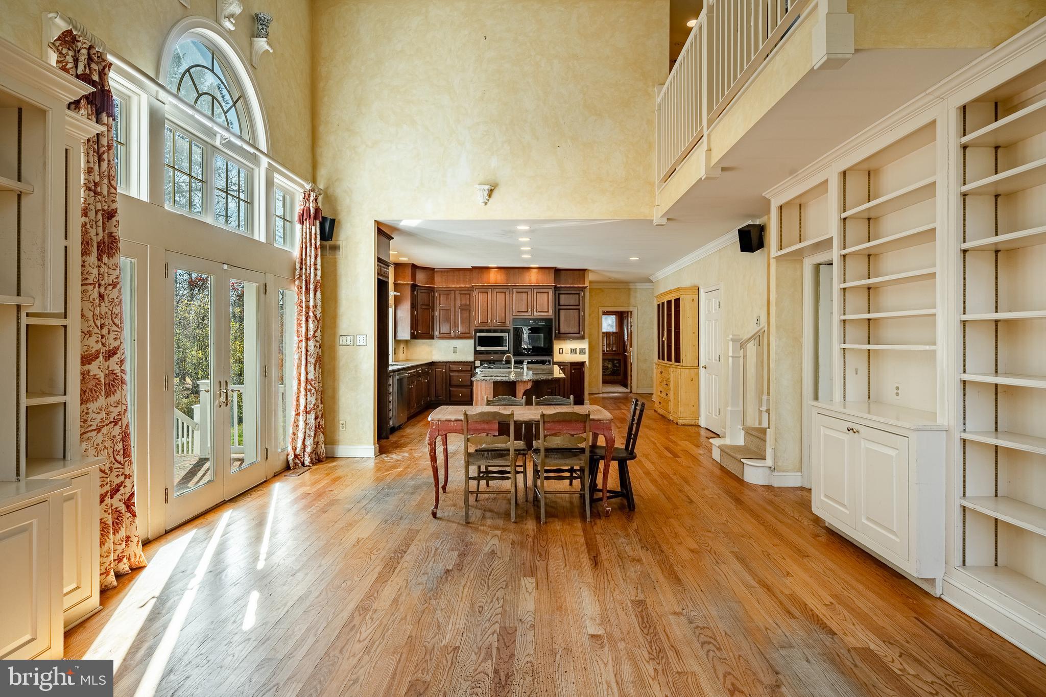 FAIRVILLE - Residential