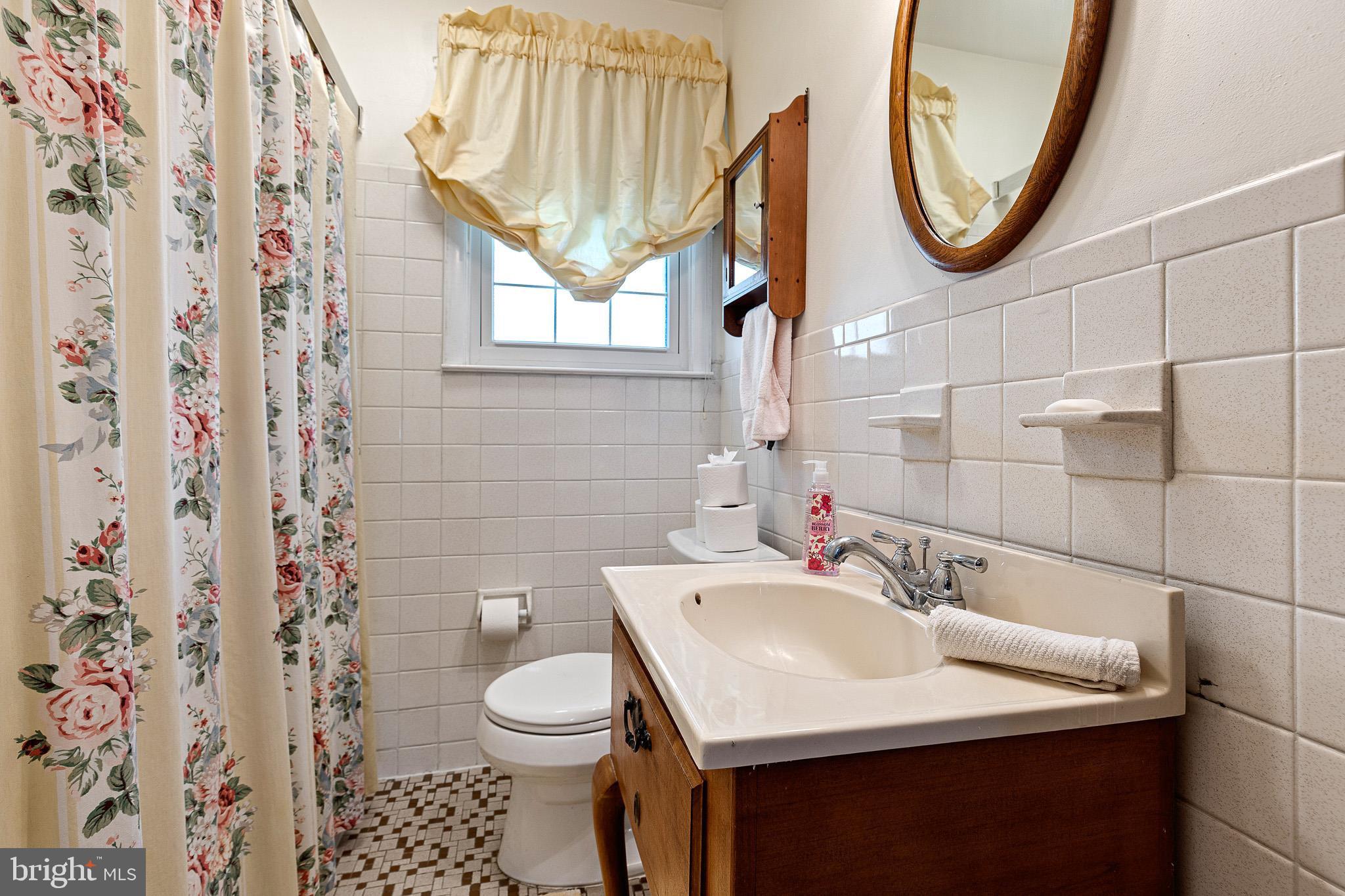 WILM MANOR - Residential