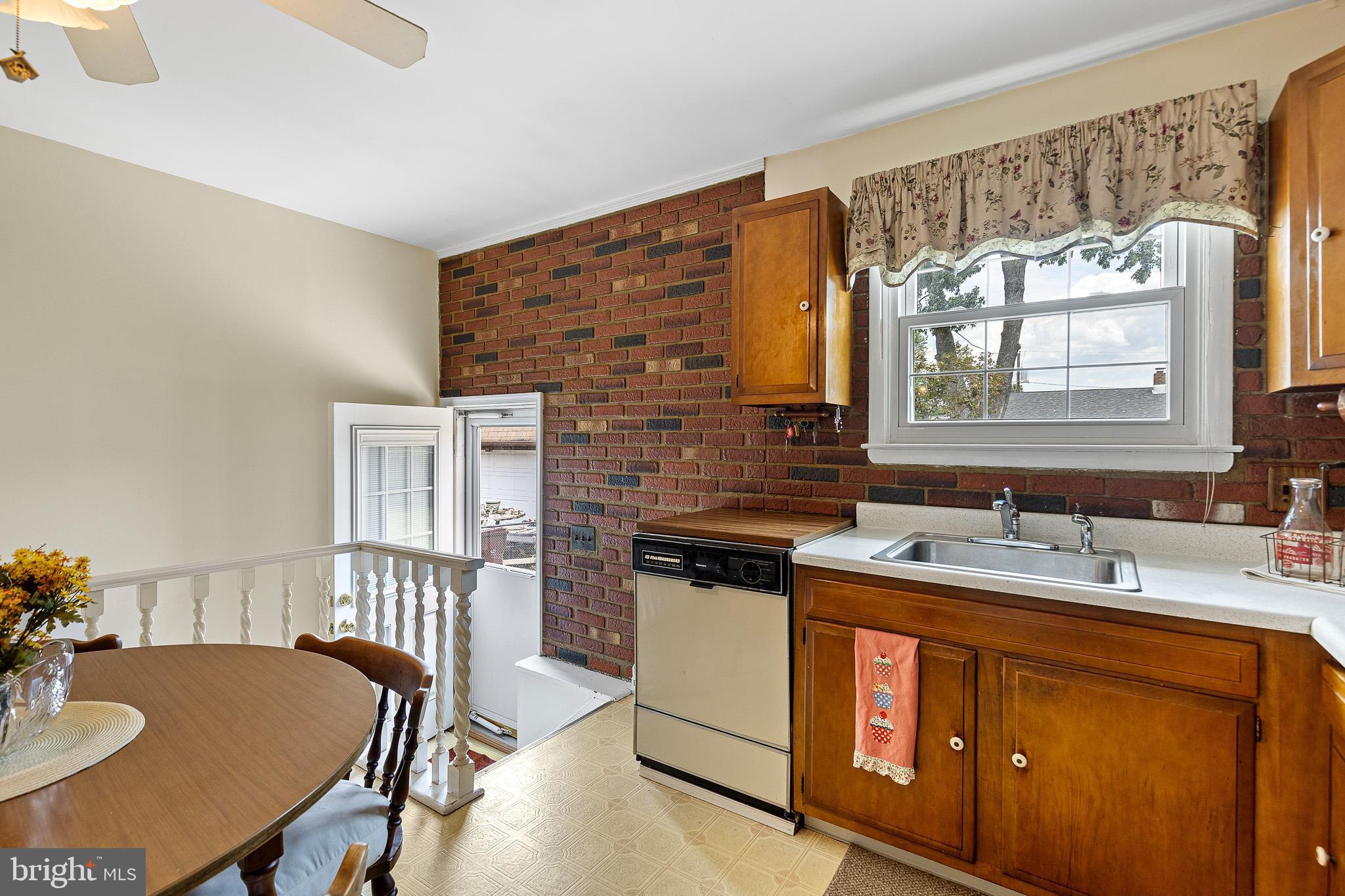 WILM MANOR - Residential