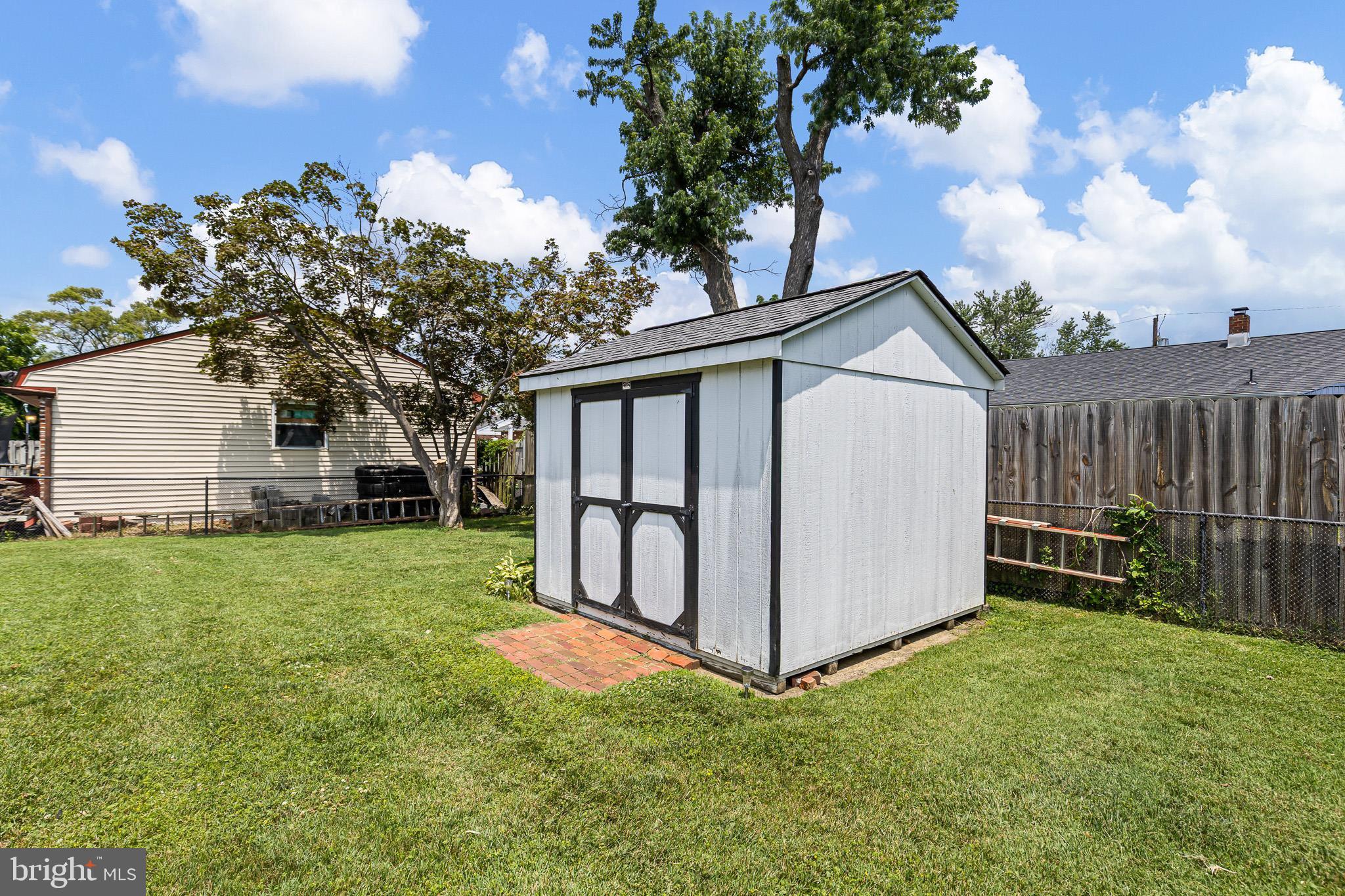 WILM MANOR - Residential