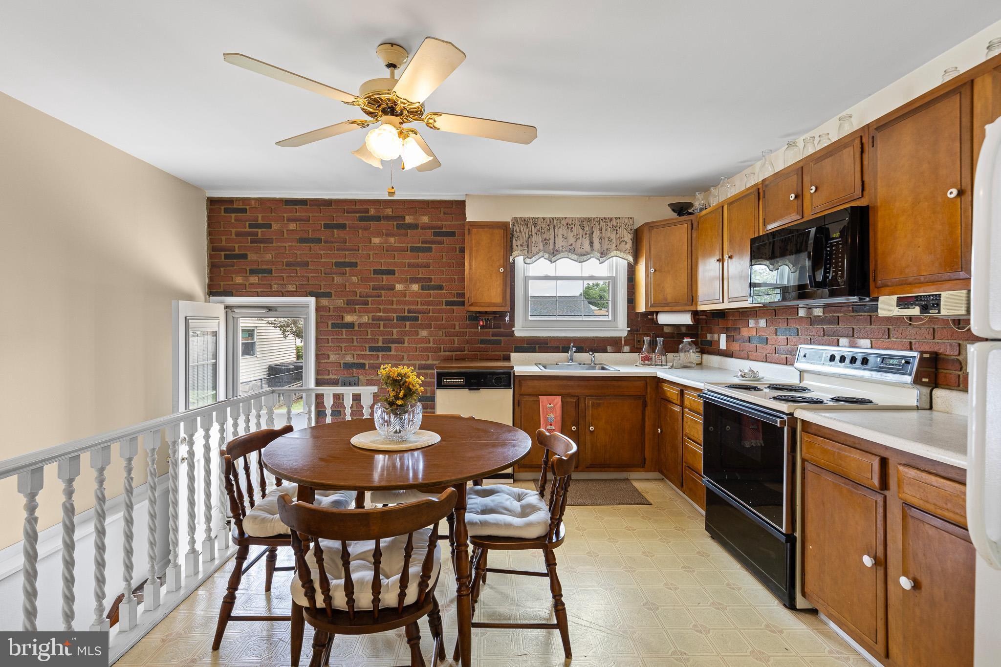 WILM MANOR - Residential