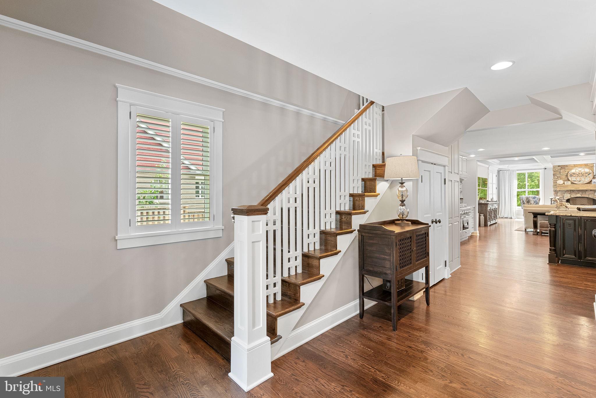 WESTHAMPTON - Residential