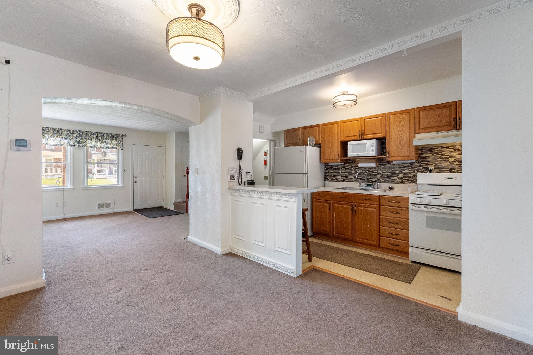 MERRITT HOMES - Residential