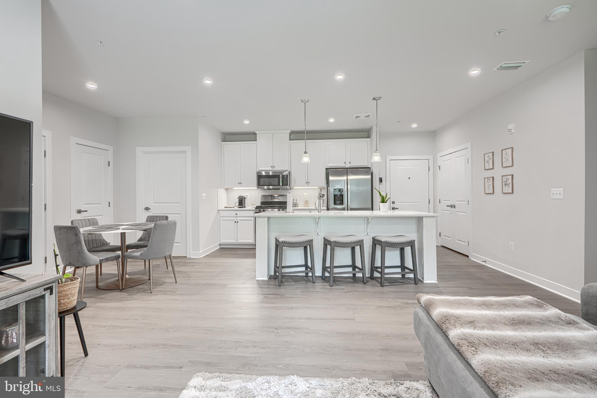 TURF VALLEY - Residential