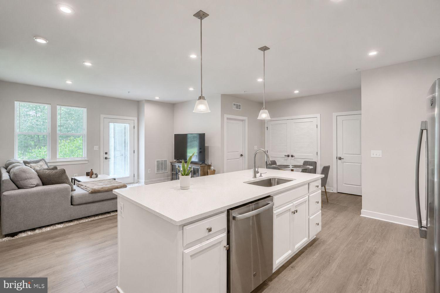 TURF VALLEY - Residential