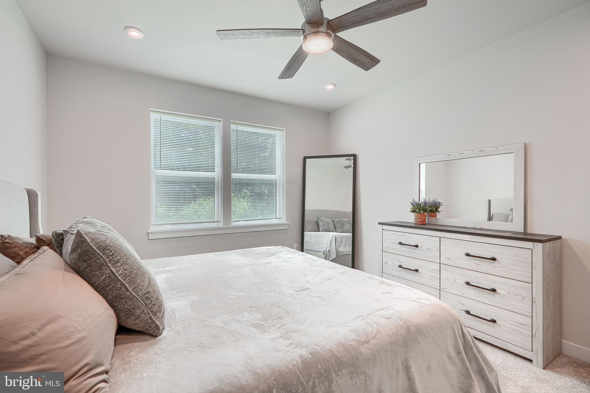 TURF VALLEY - Residential