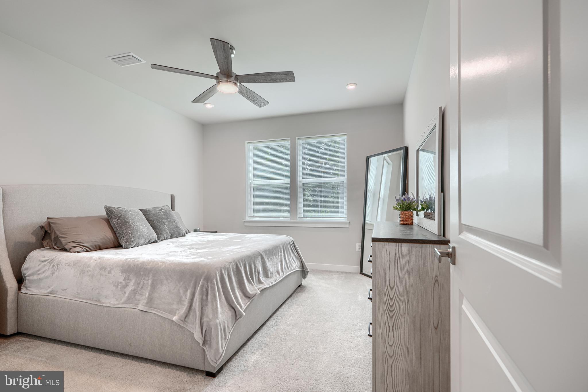 TURF VALLEY - Residential