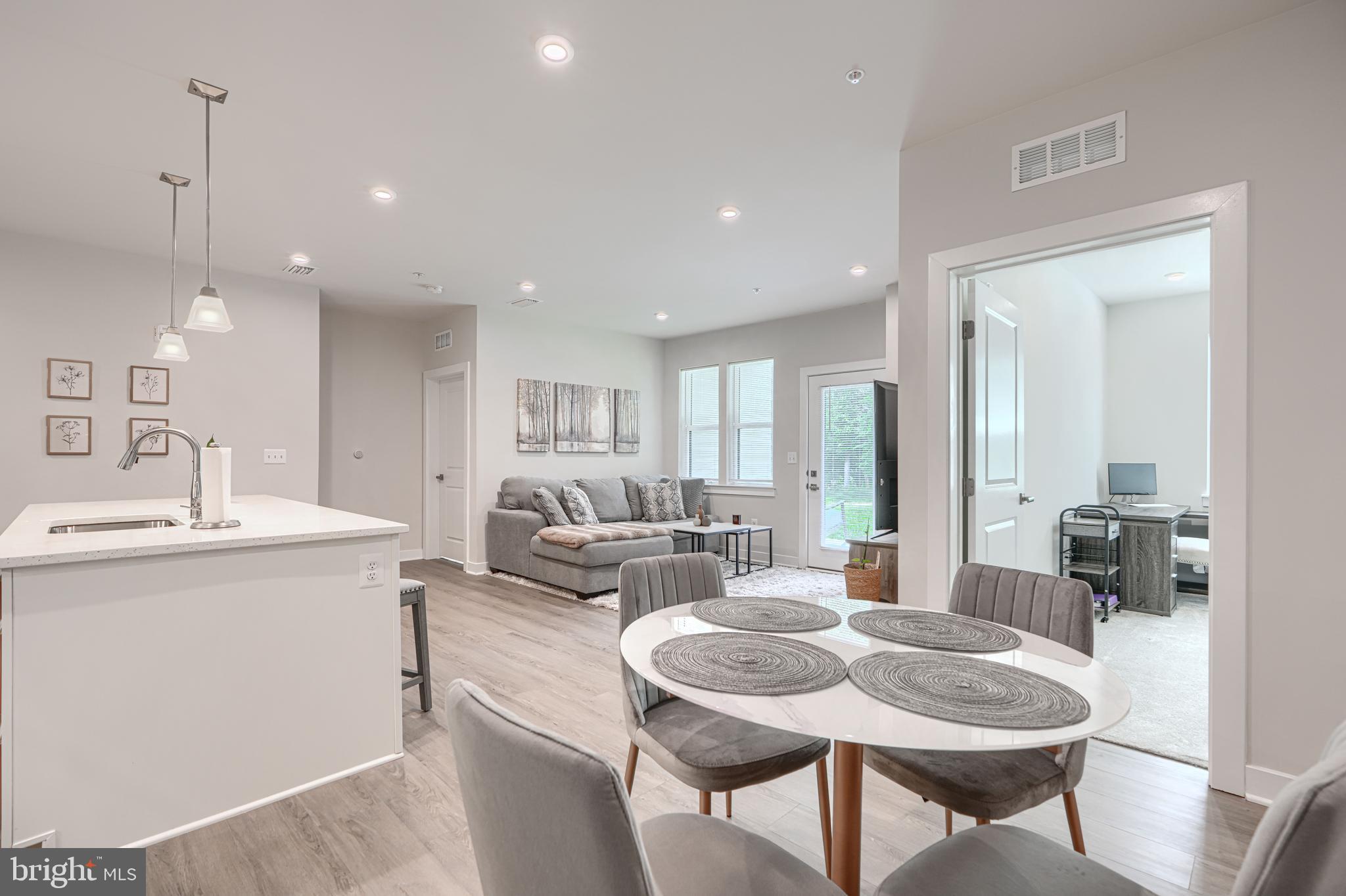 TURF VALLEY - Residential