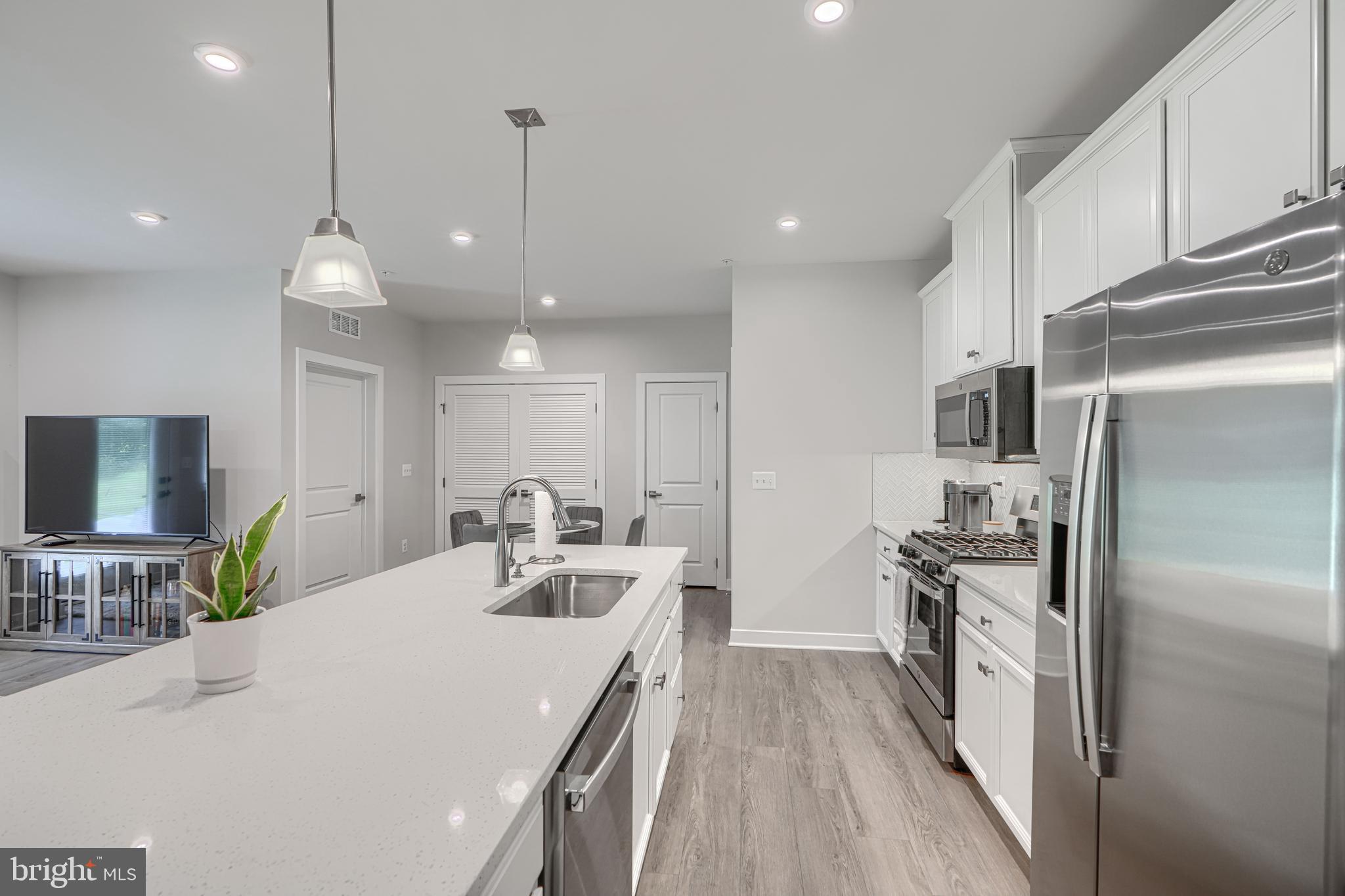 TURF VALLEY - Residential