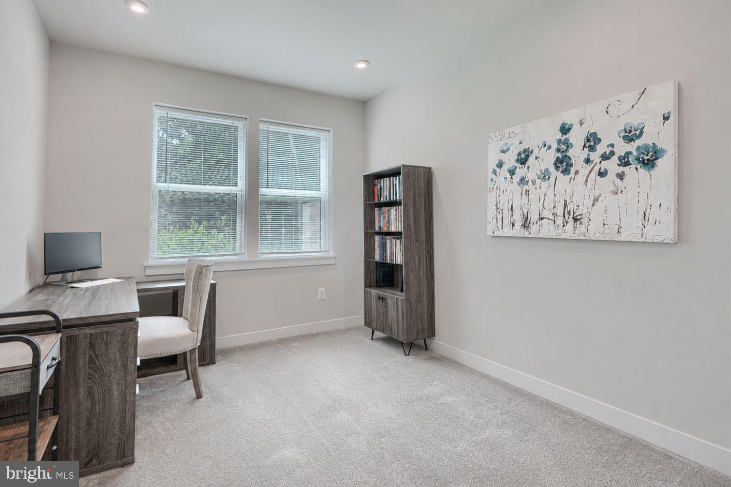 TURF VALLEY - Residential
