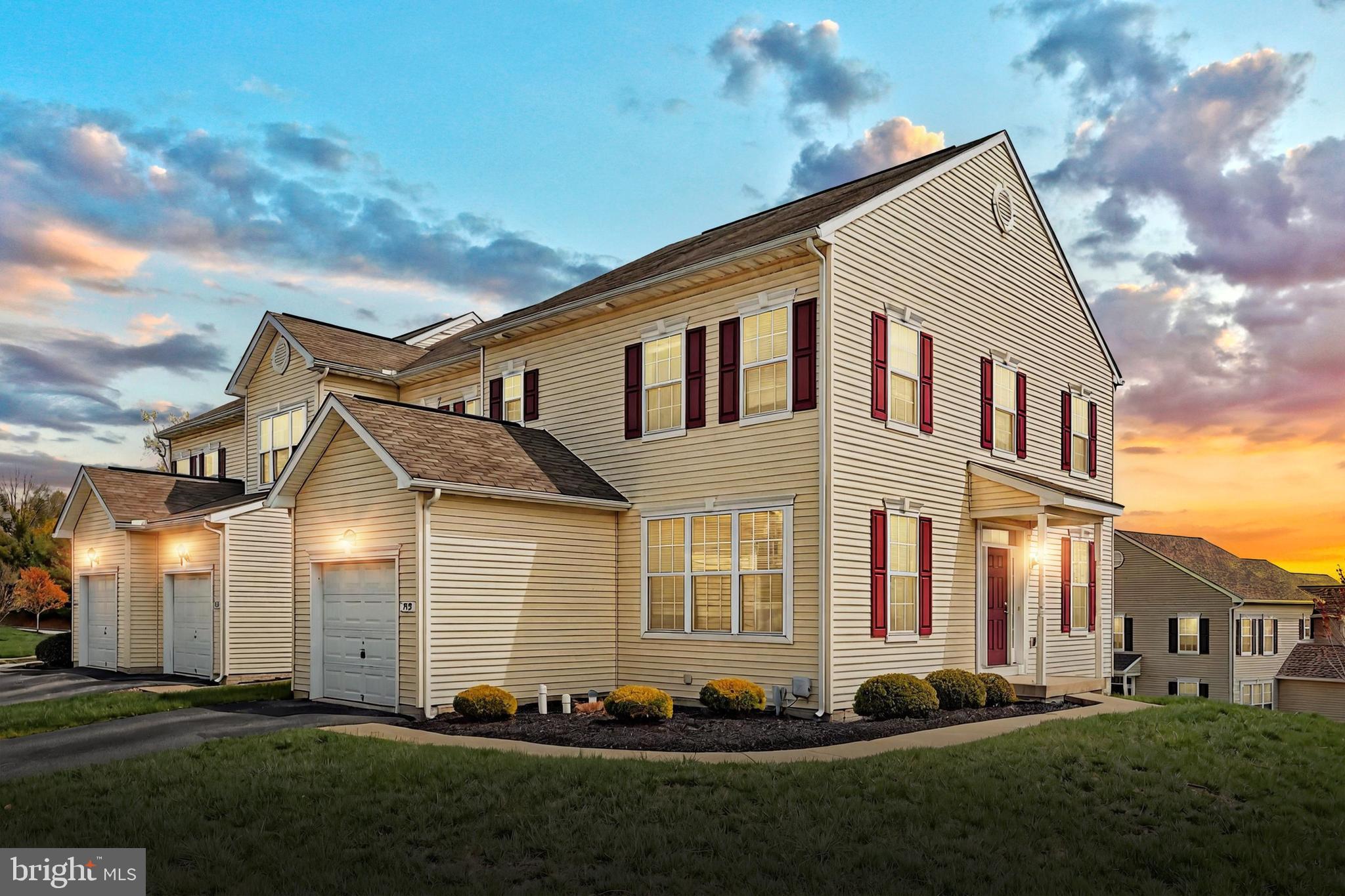 WOODCREST HILLS - Residential