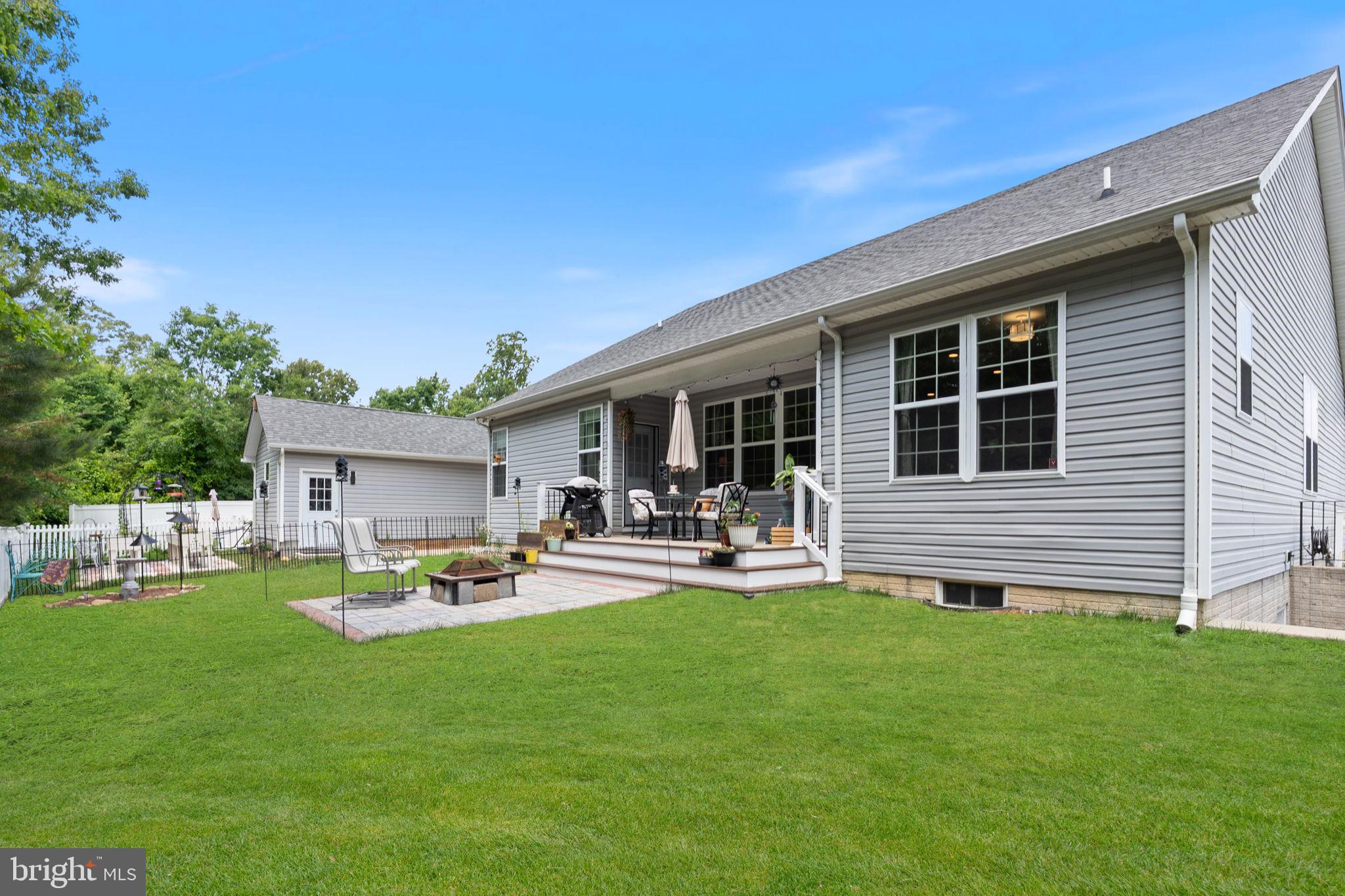 CLEMENTS LANDING - Residential