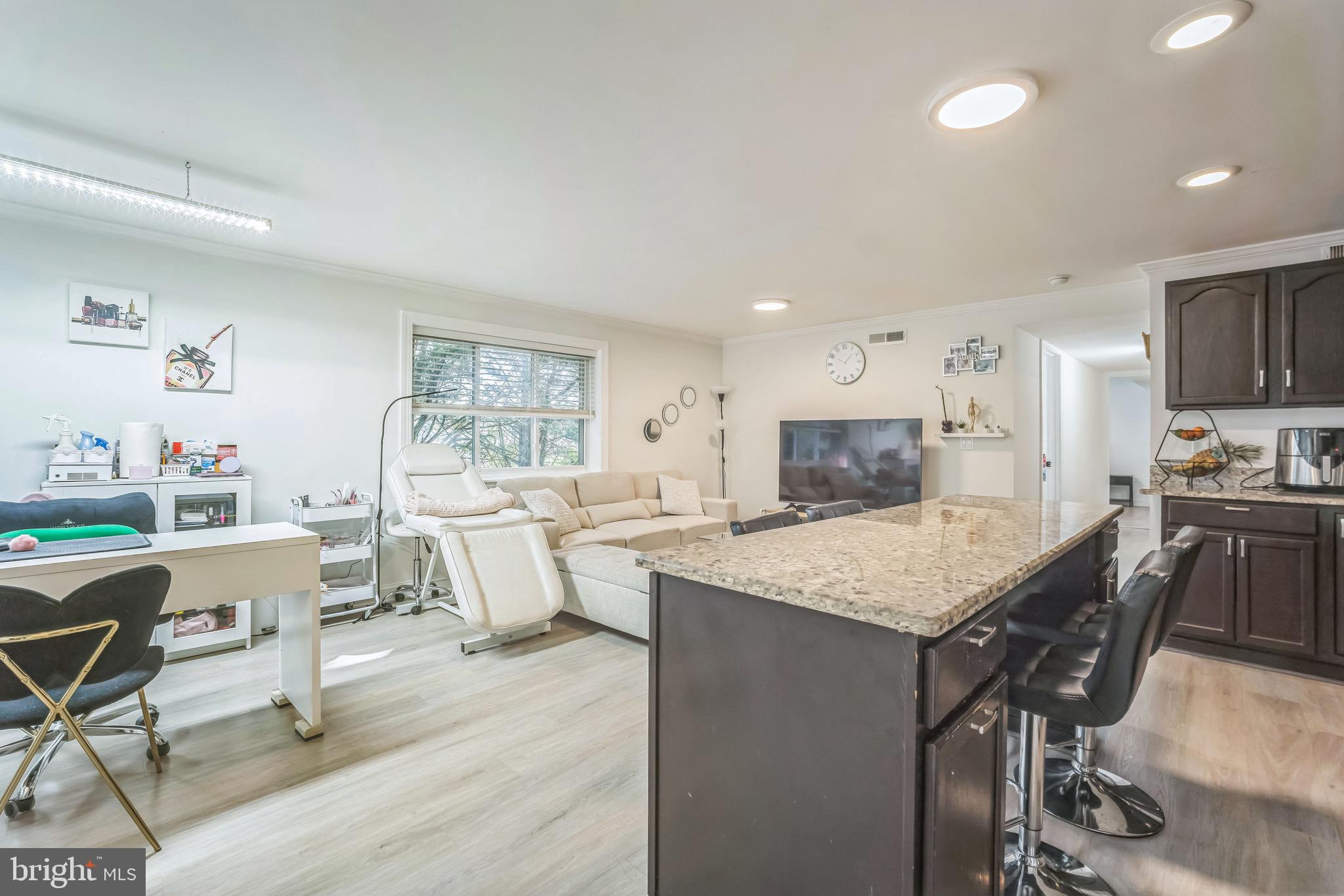 GREENFIELD COMMONS - Residential