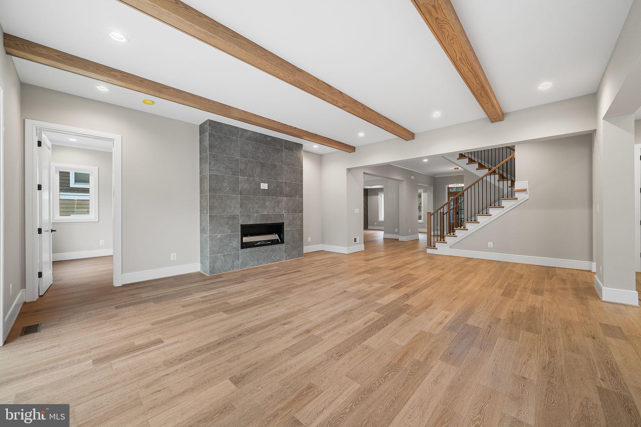 BRILYN PARK - Residential