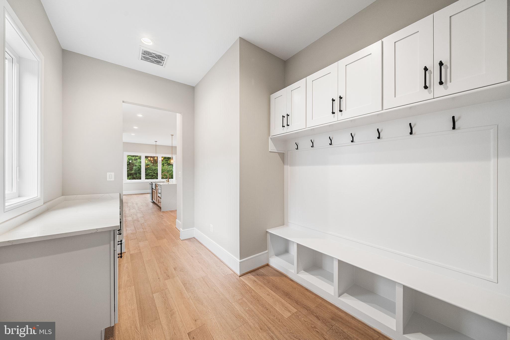 BRILYN PARK - Residential