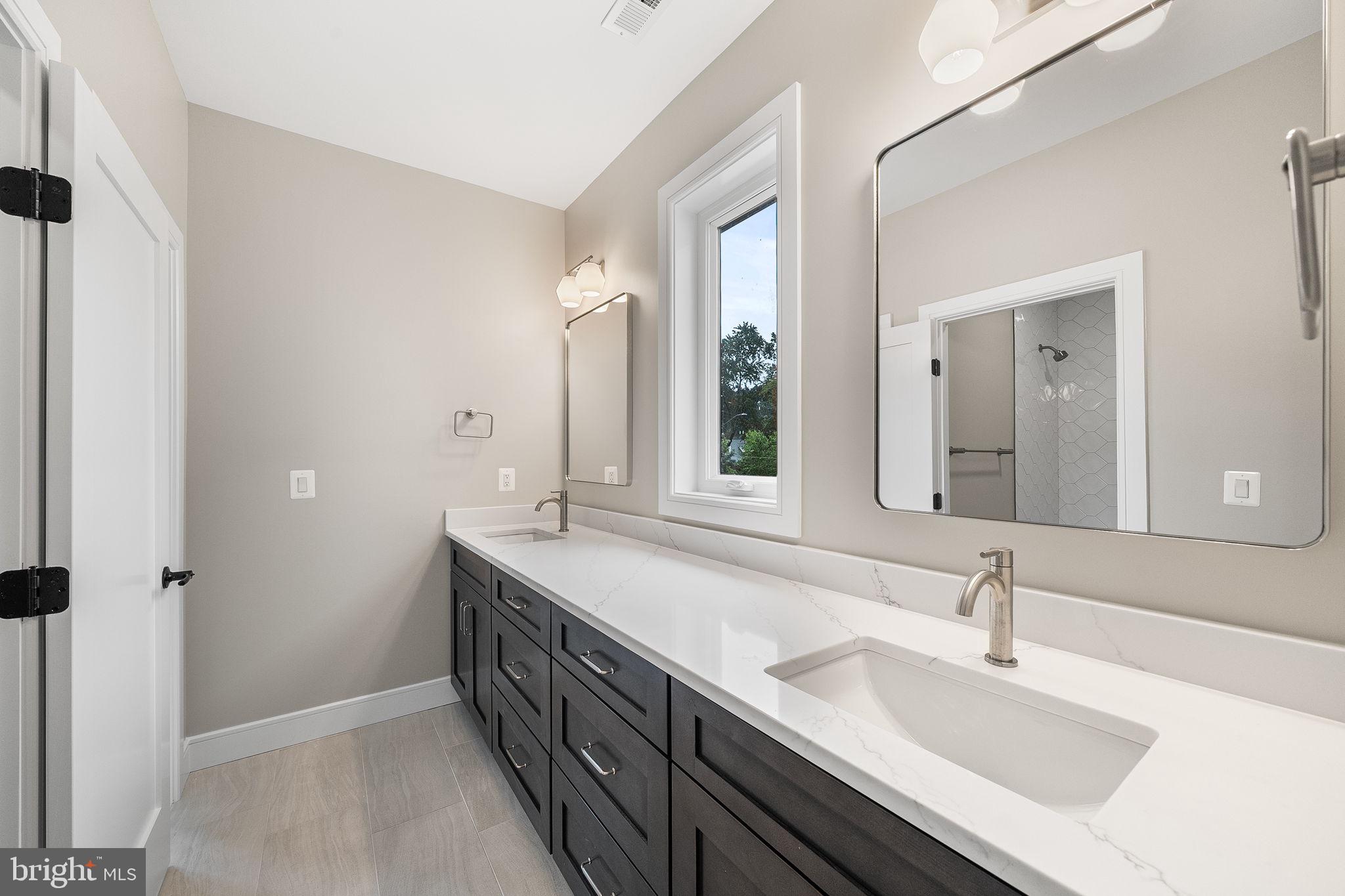 BRILYN PARK - Residential