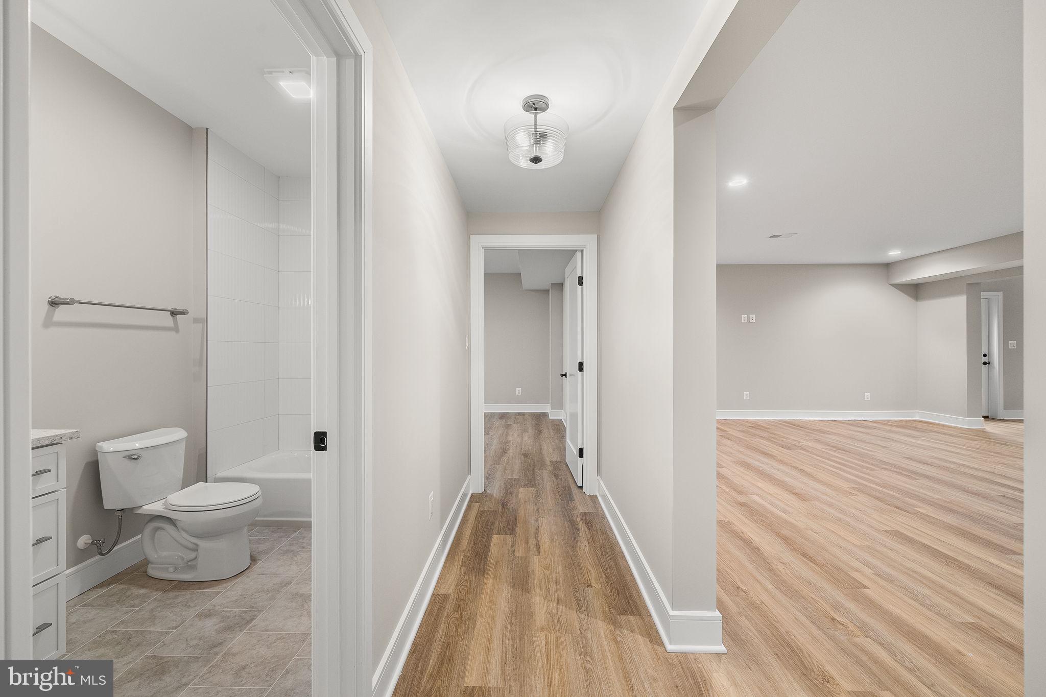 BRILYN PARK - Residential