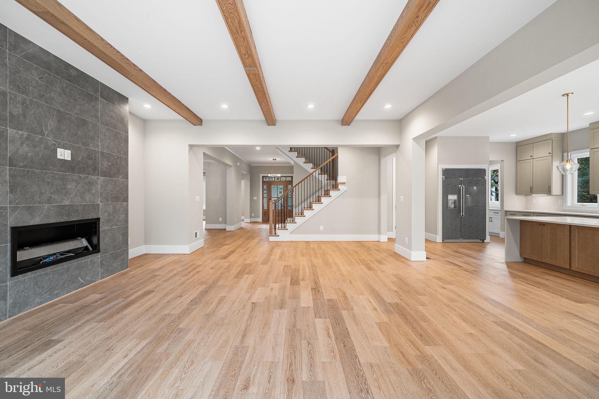 BRILYN PARK - Residential