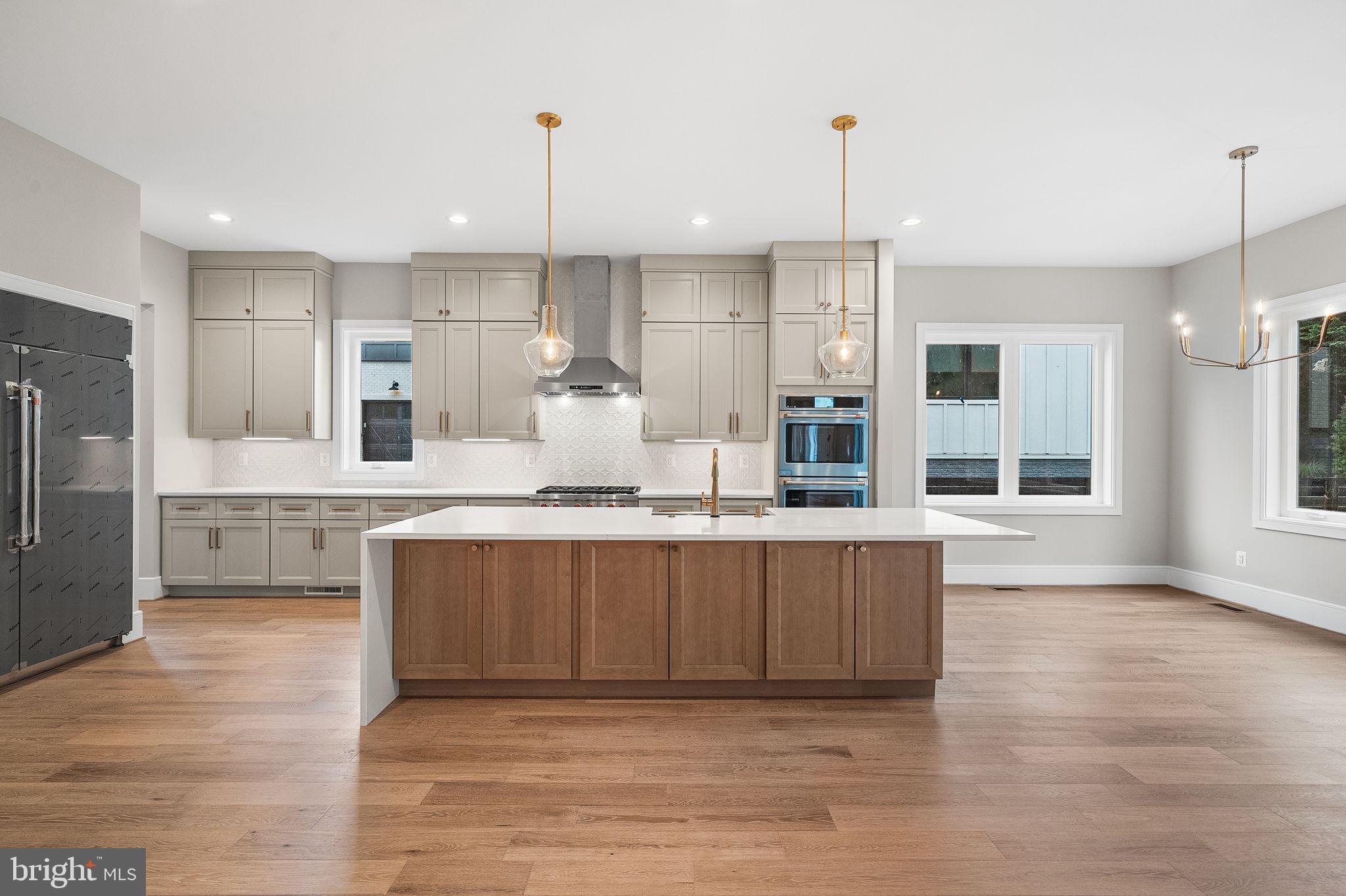 BRILYN PARK - Residential
