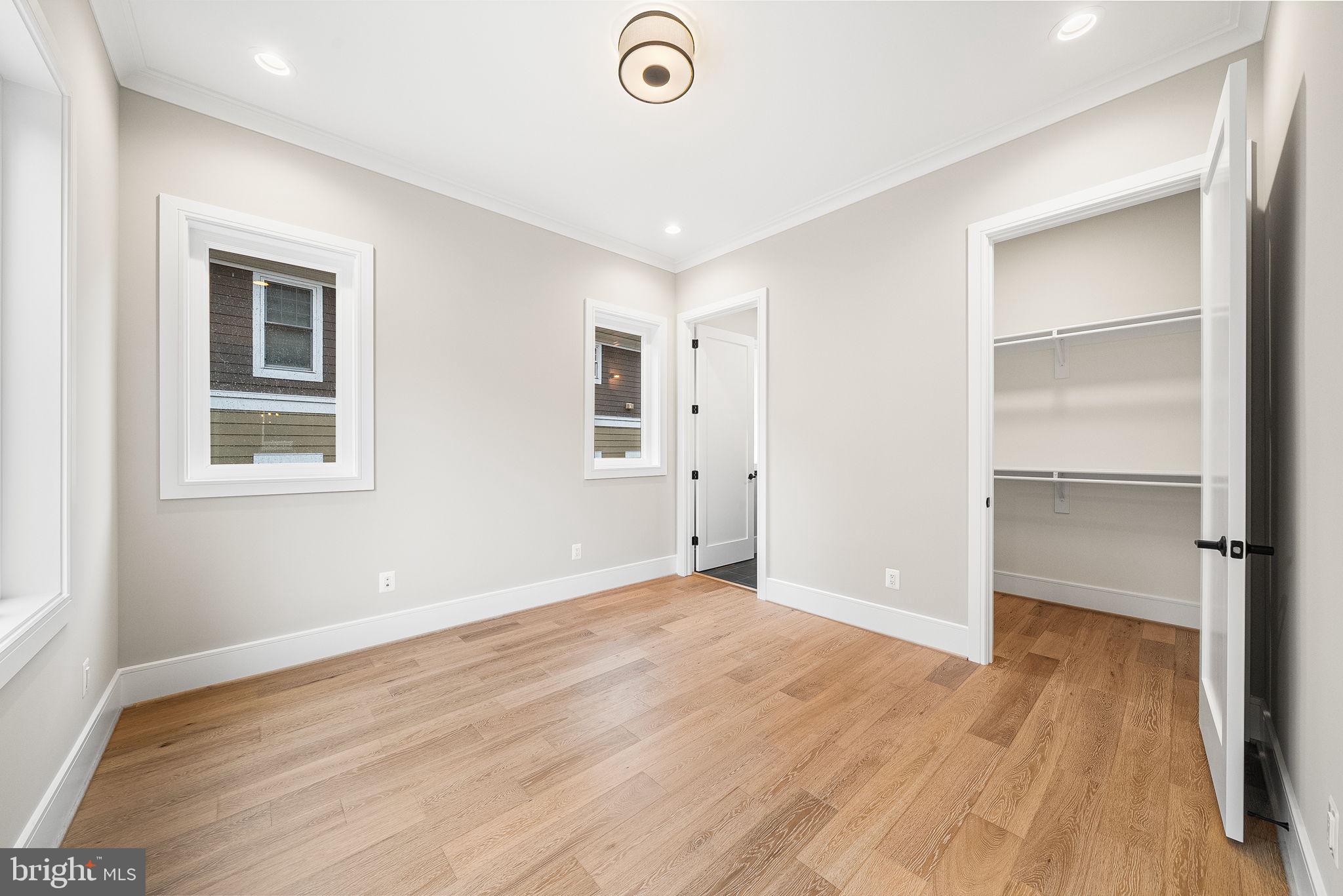 BRILYN PARK - Residential