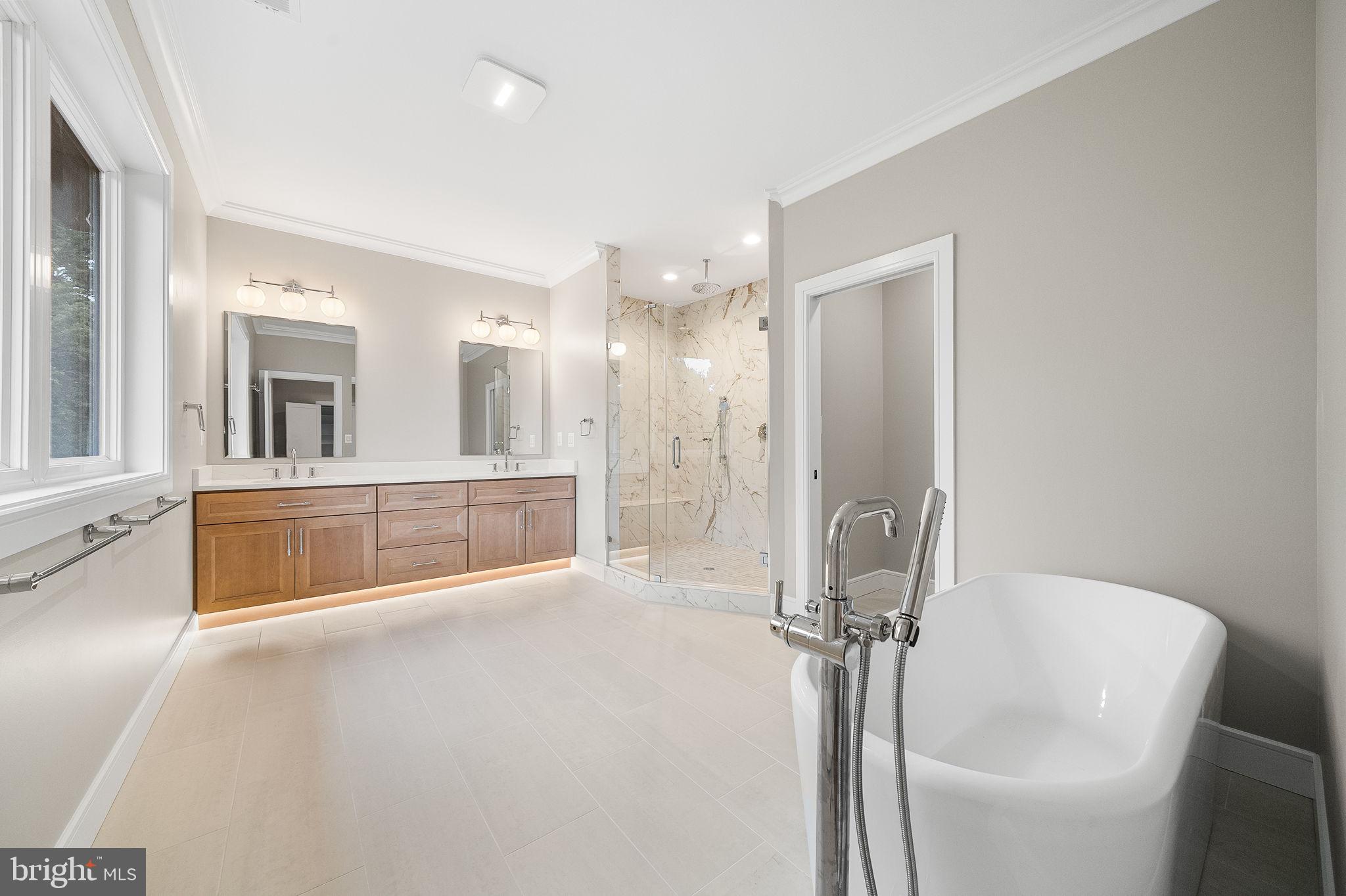 BRILYN PARK - Residential