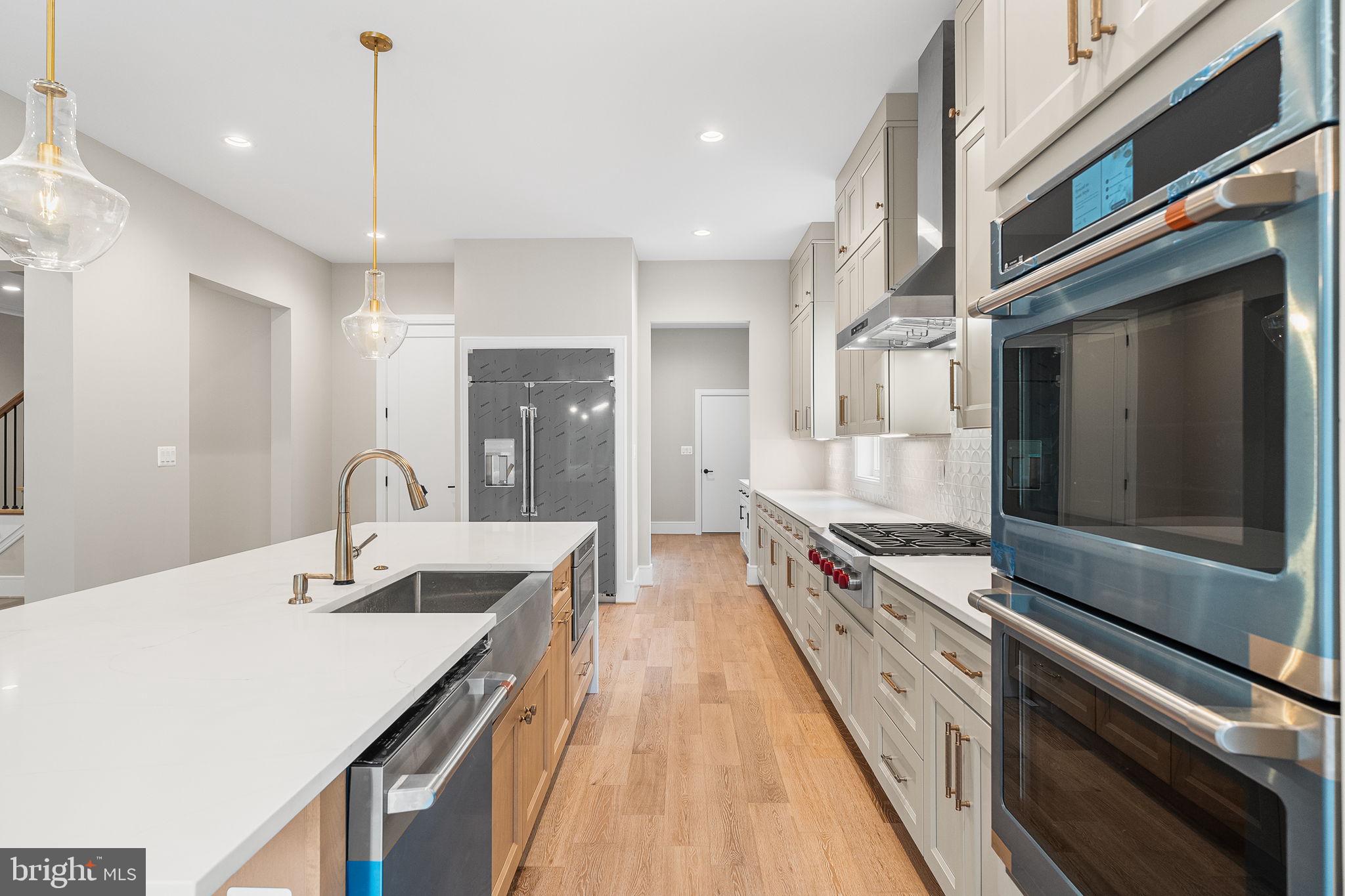 BRILYN PARK - Residential