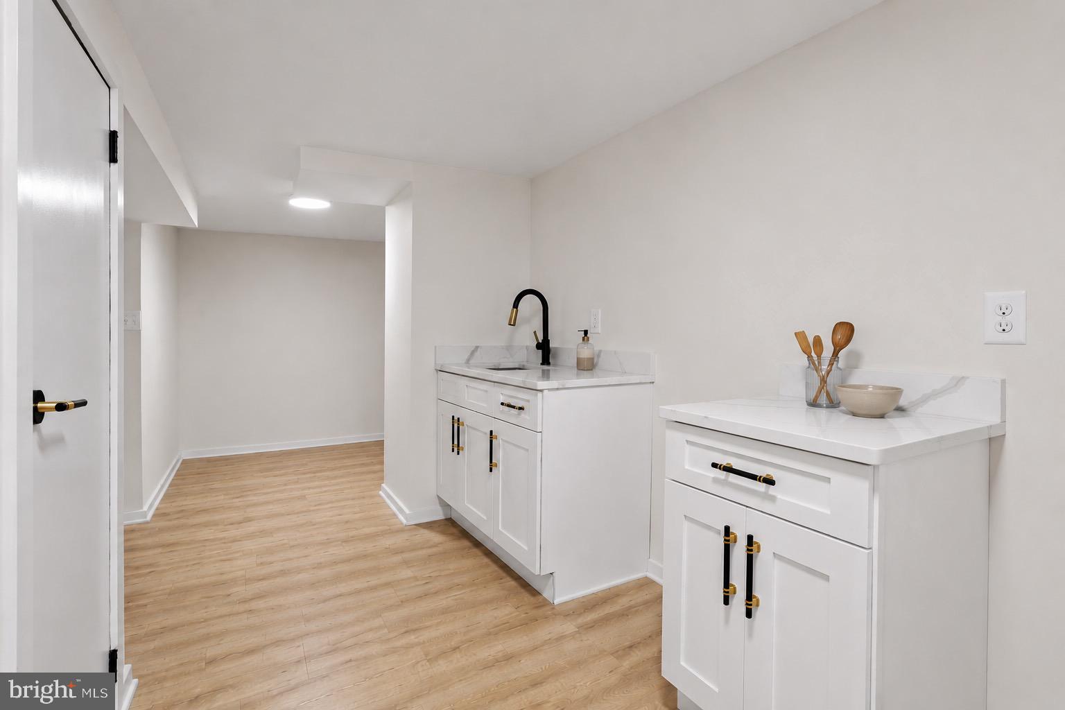 BRADBURY PARK - Residential