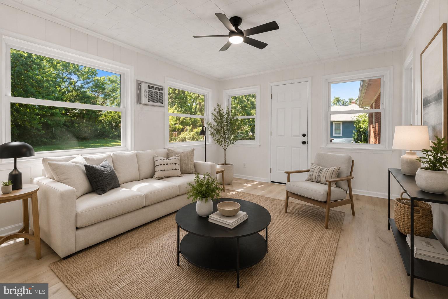 BRADBURY PARK - Residential
