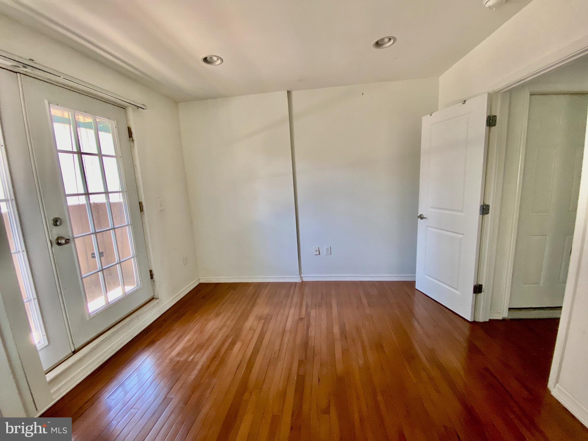 HAWTHORNE - Residential