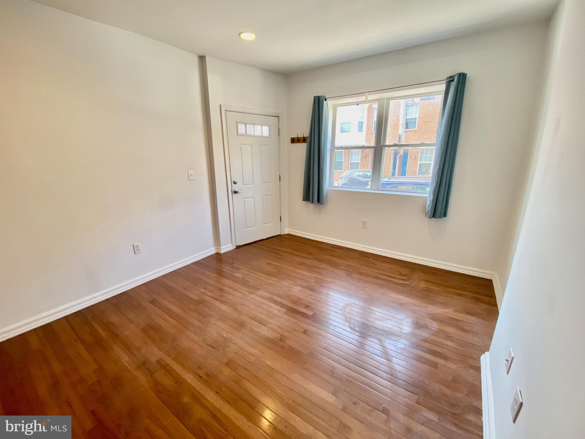 HAWTHORNE - Residential