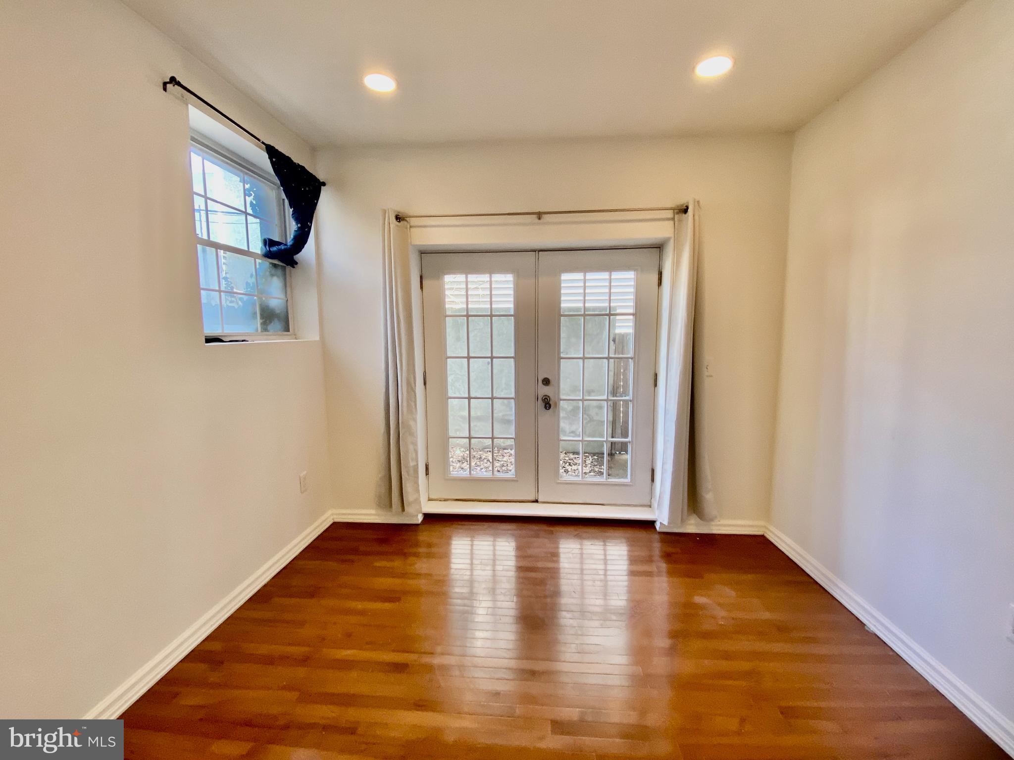 HAWTHORNE - Residential