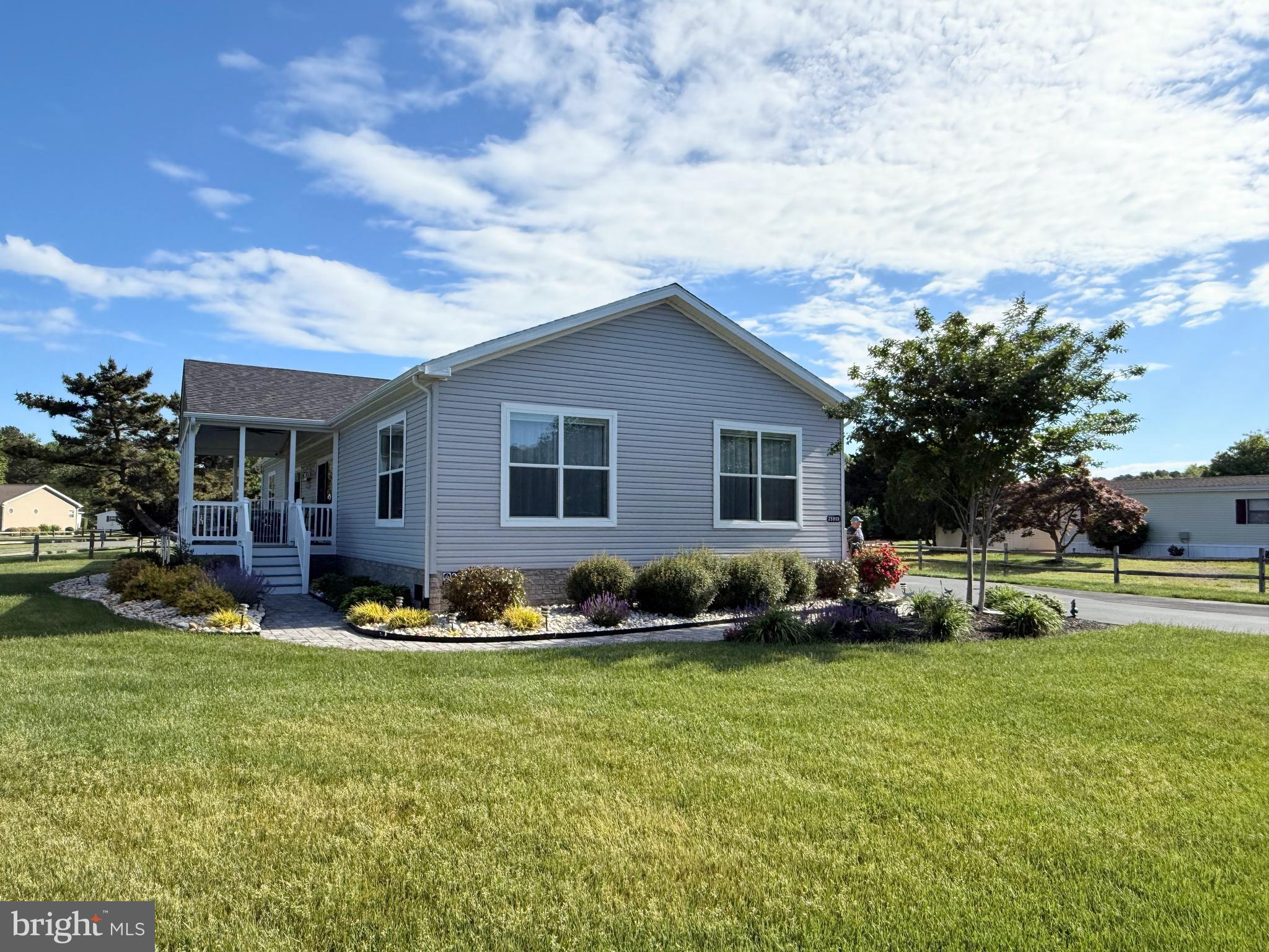 POTNETS CREEKSIDE - Residential