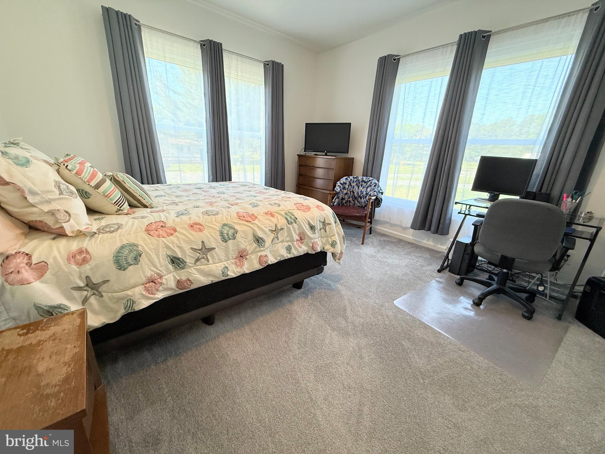 POTNETS CREEKSIDE - Residential