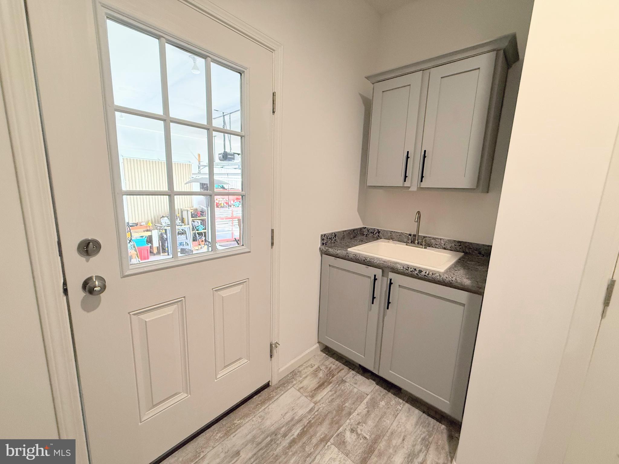 POTNETS CREEKSIDE - Residential