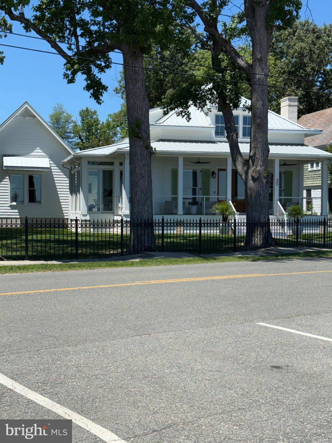 PLACID BAY ESTATES - Residential