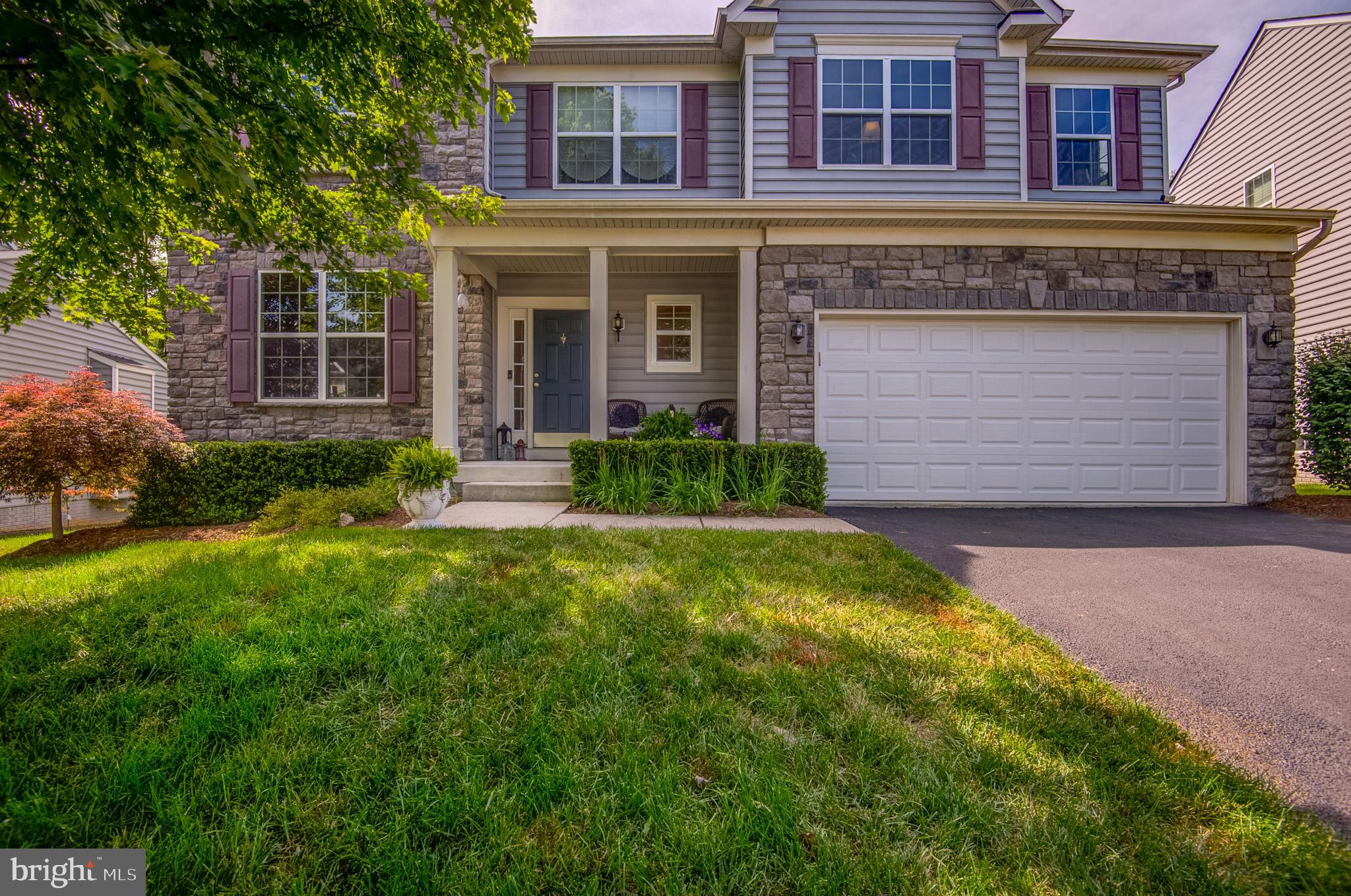 MOUNTAIN VALLEY - Residential
