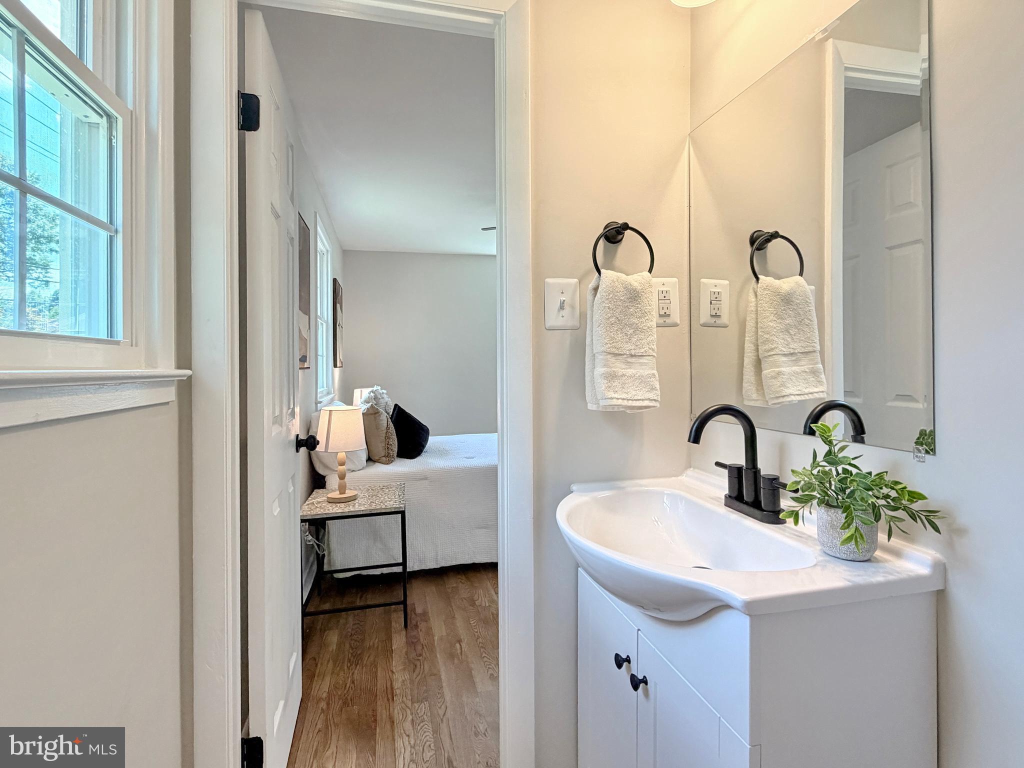 WARRINGTON HILLS - Residential