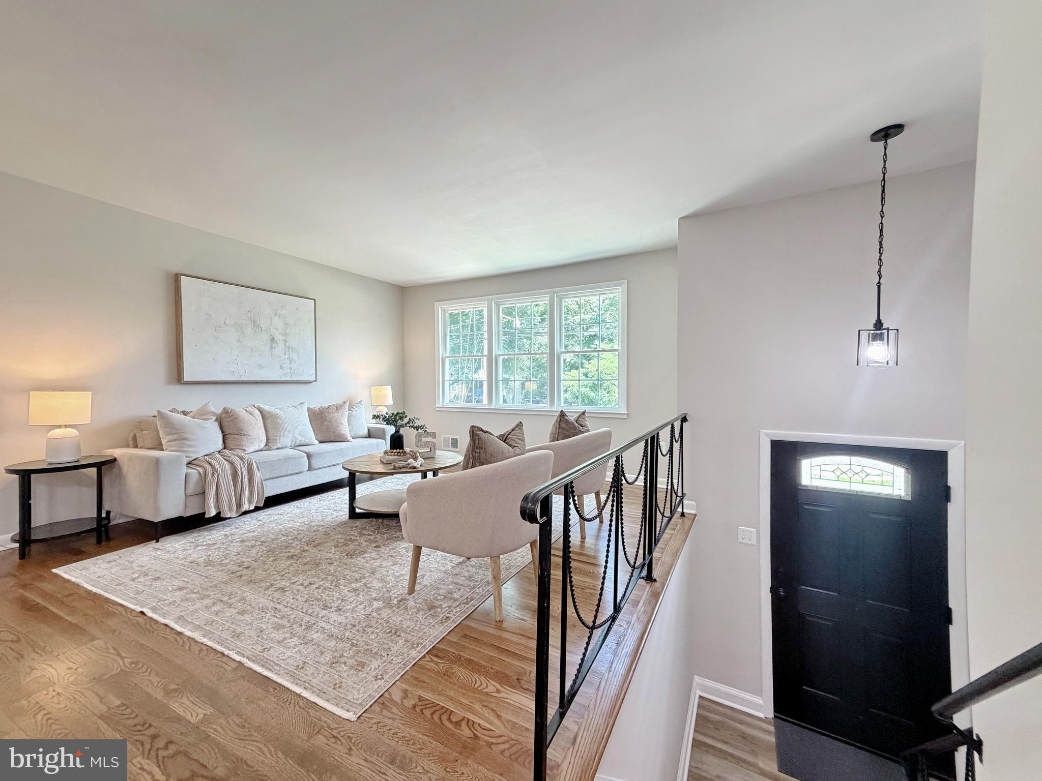WARRINGTON HILLS - Residential