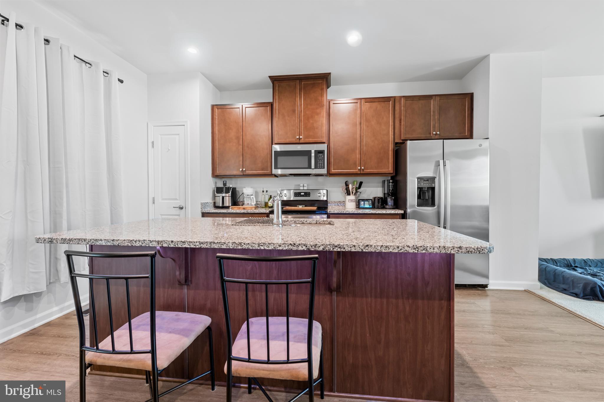 WILDERNESS SHORES - Residential
