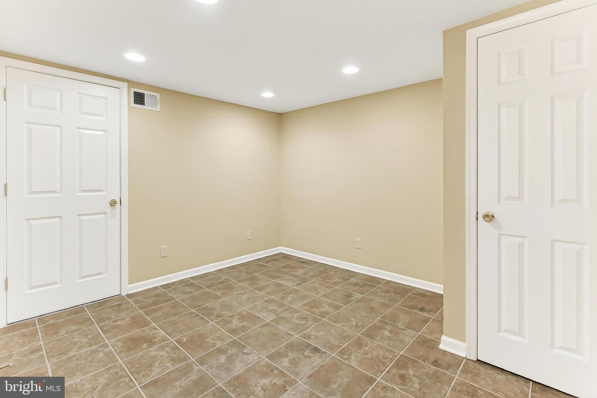 RUTHERFORD - Residential