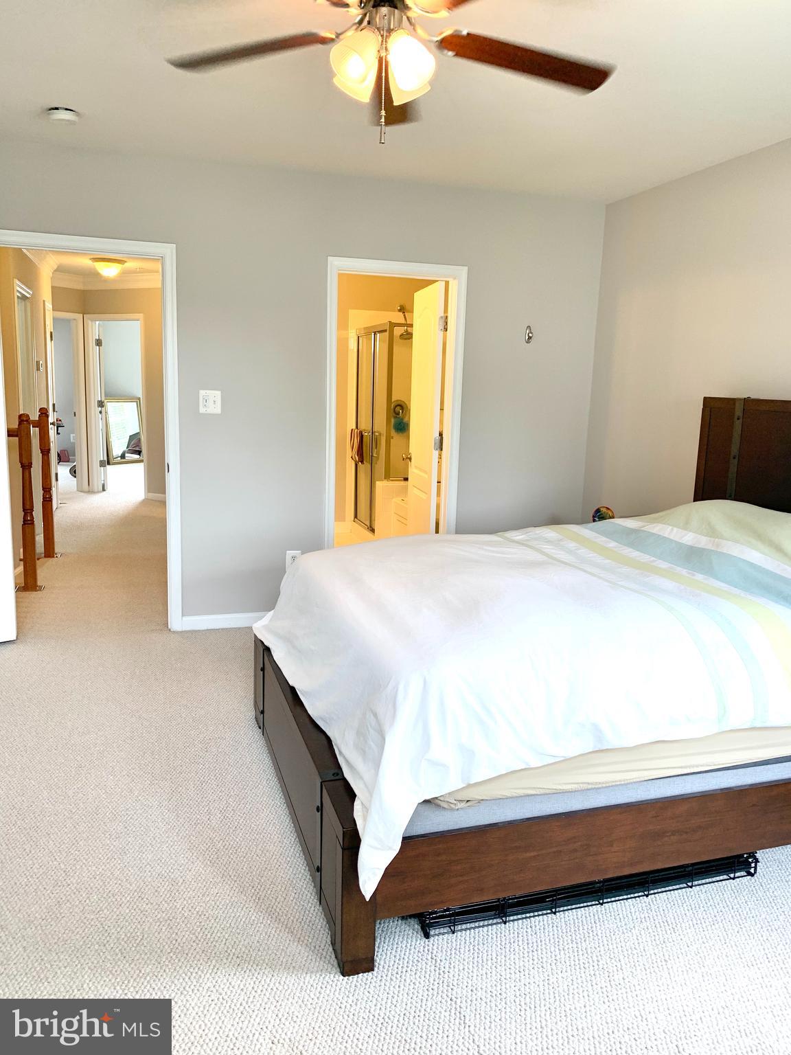 RESIDENCES AT LANSDOWNE - Residential Lease