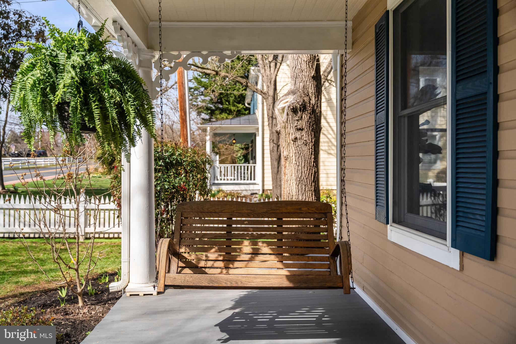 LEESBURG TOWN - Residential