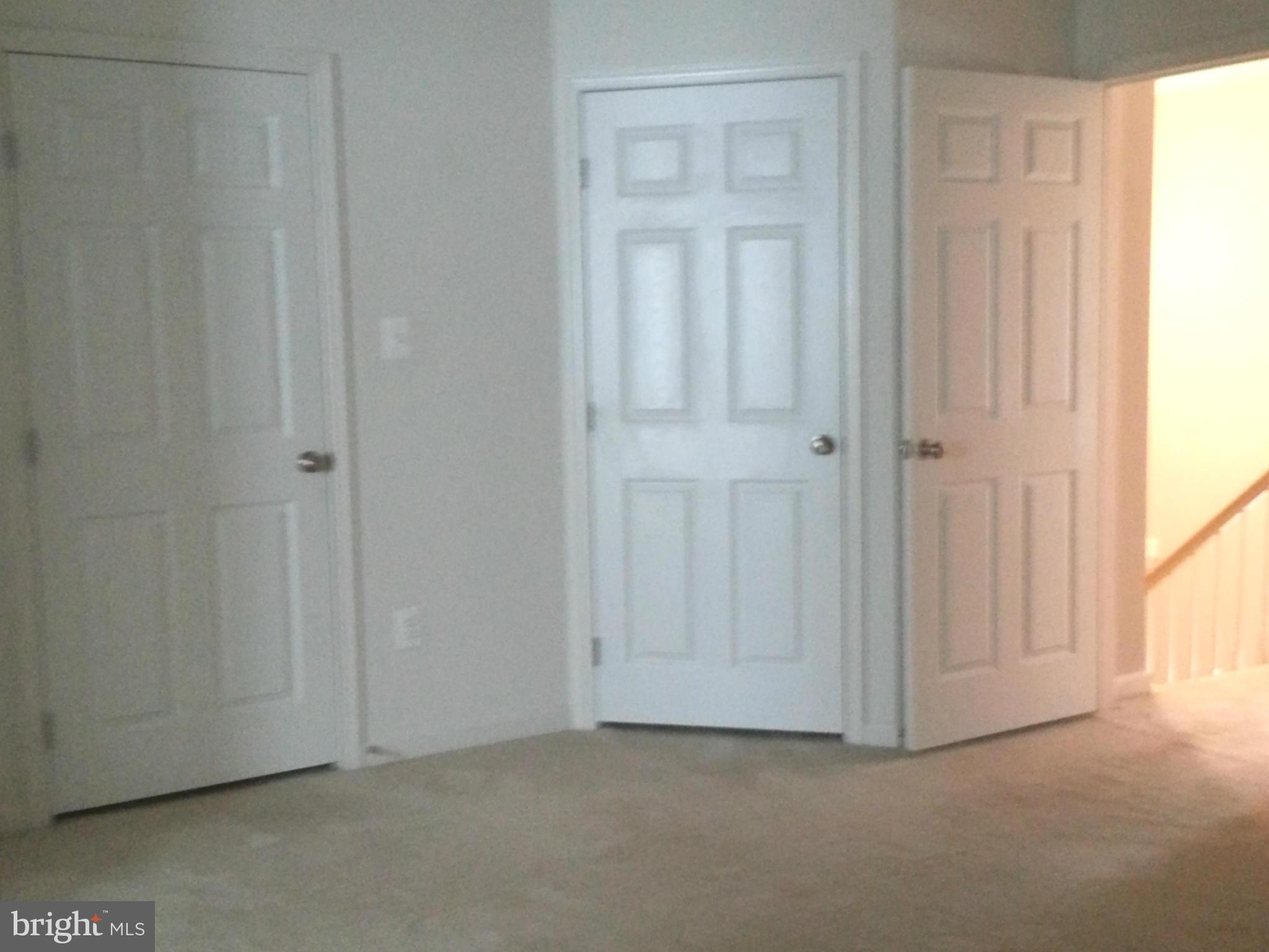 LAKELAND PLACE - Residential