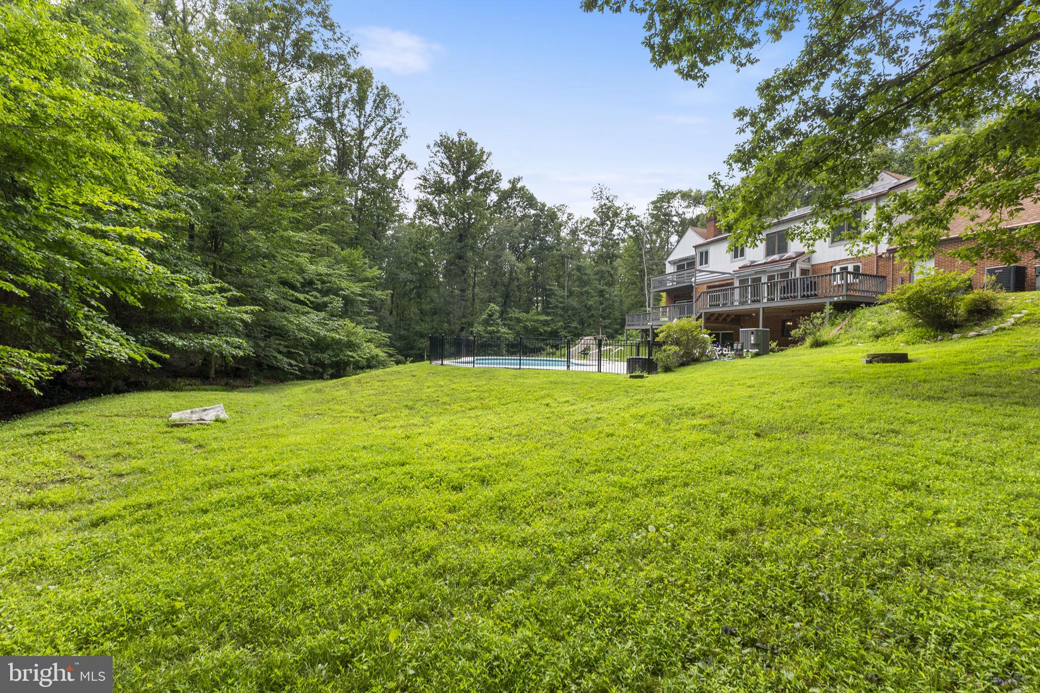 DOMINION VALLEY HUNT - Residential