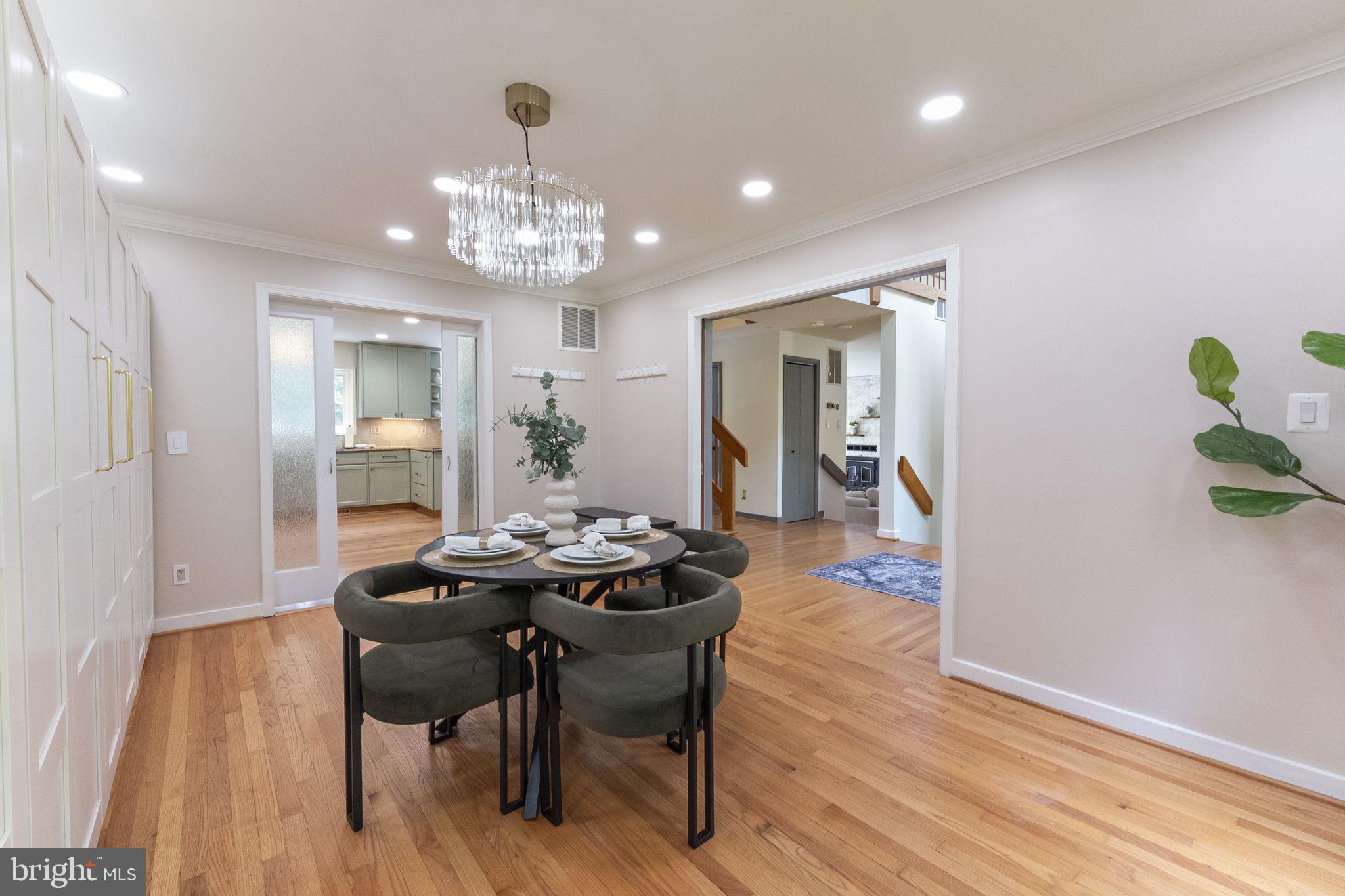 DOMINION VALLEY HUNT - Residential