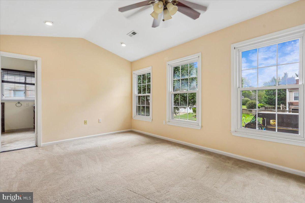 CHANTILLY HIGHLANDS - Residential