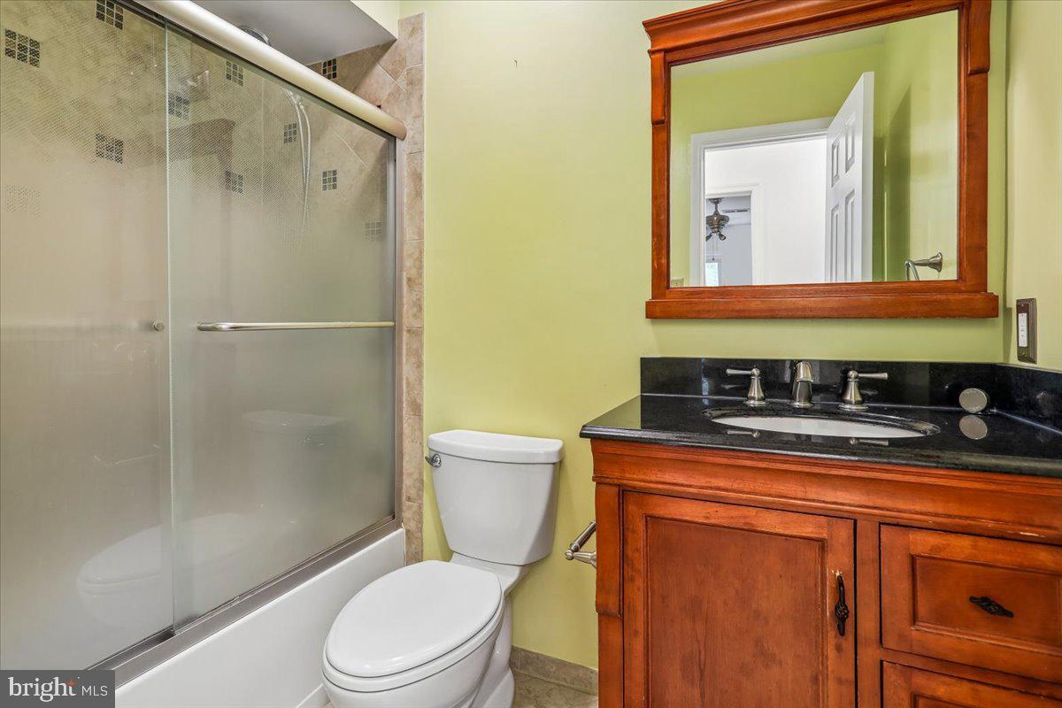 CHANTILLY HIGHLANDS - Residential
