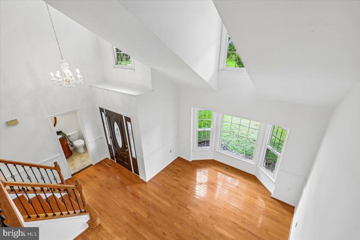 CHANTILLY HIGHLANDS - Residential