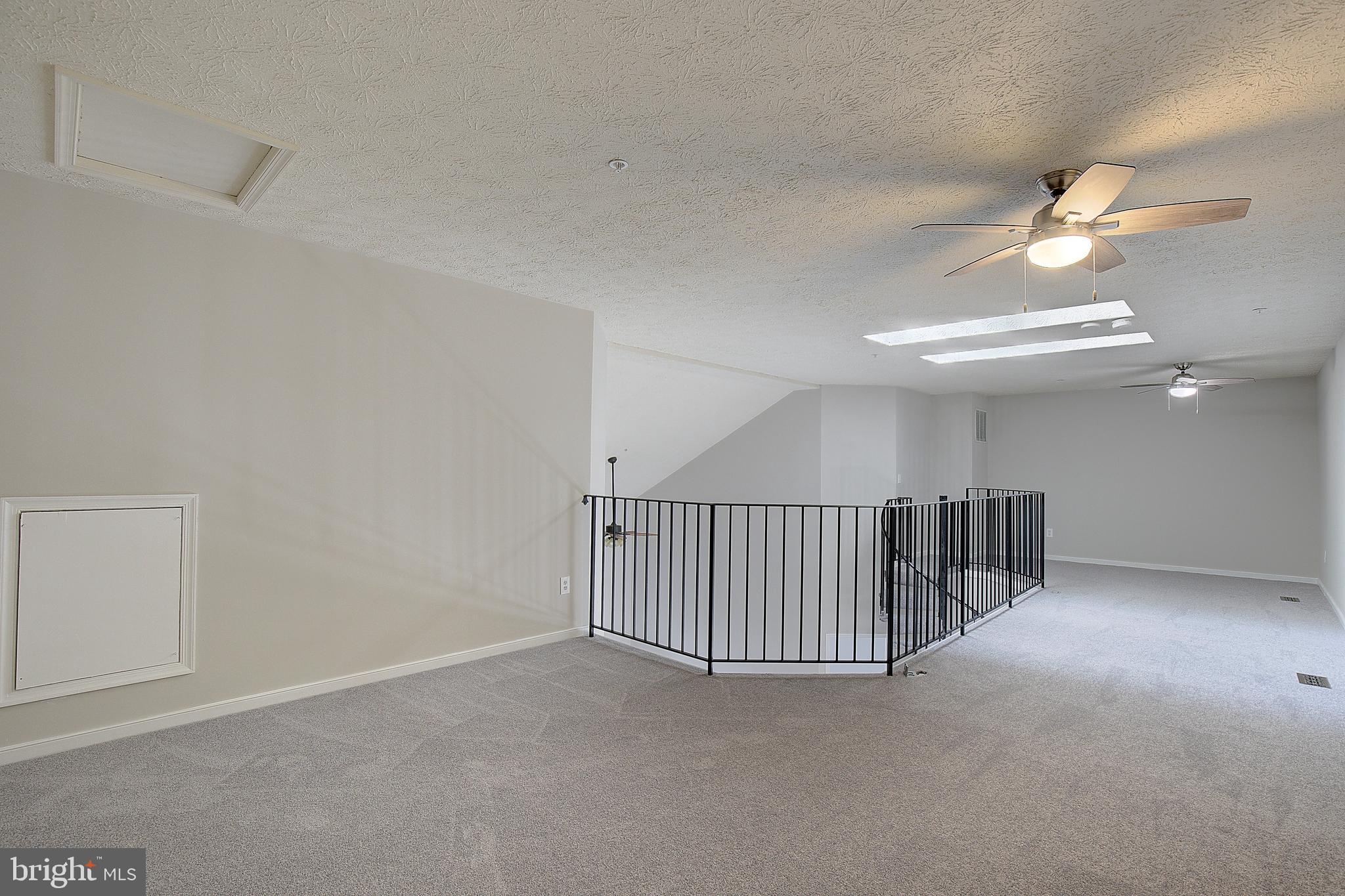 RIVERGATE - Residential