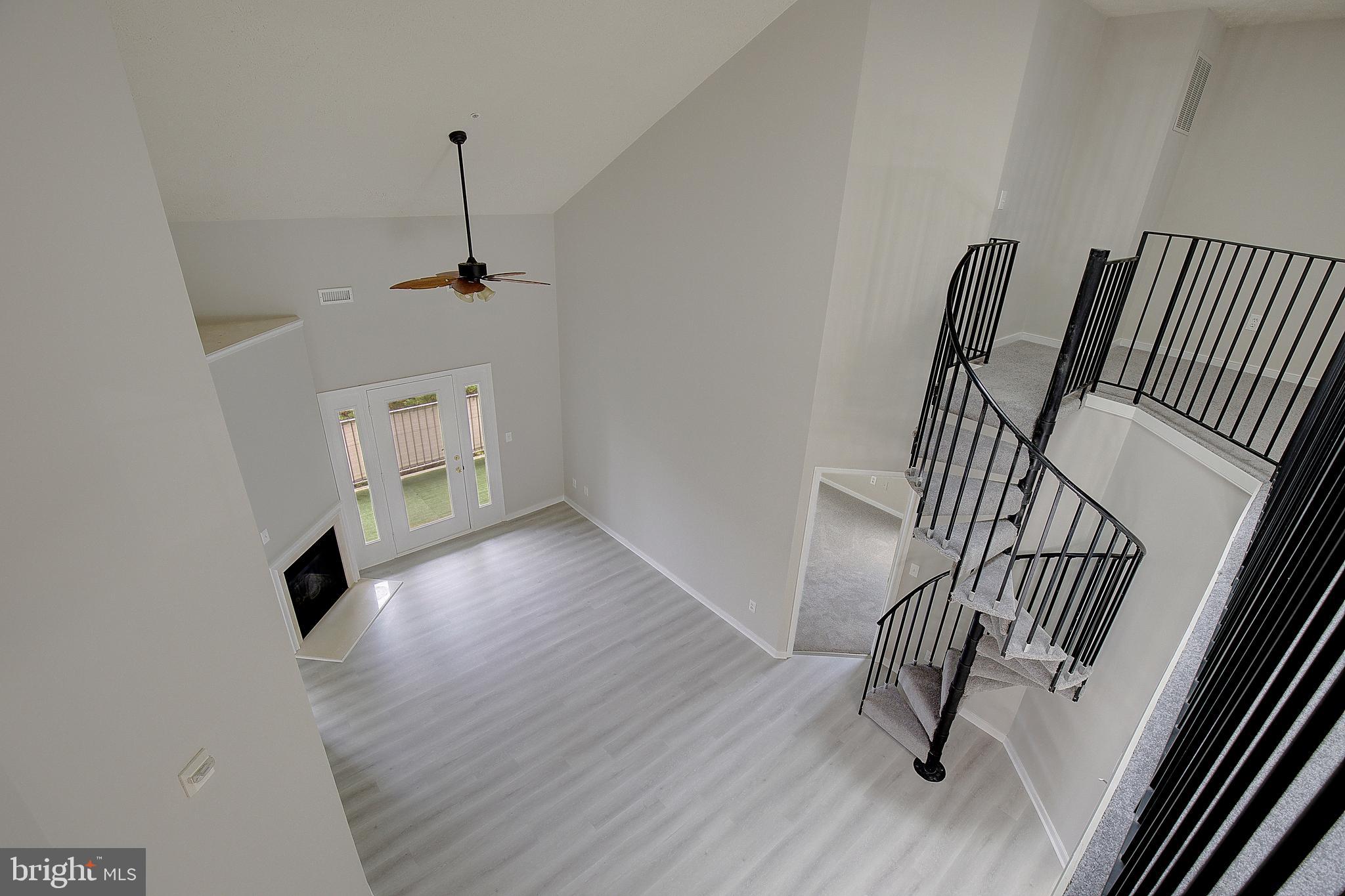 RIVERGATE - Residential